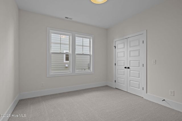 118 Pine View Boulevard, Beaufort, NC 28516