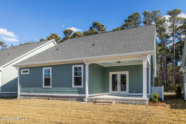 118 Pine View Boulevard, Beaufort, NC 28516