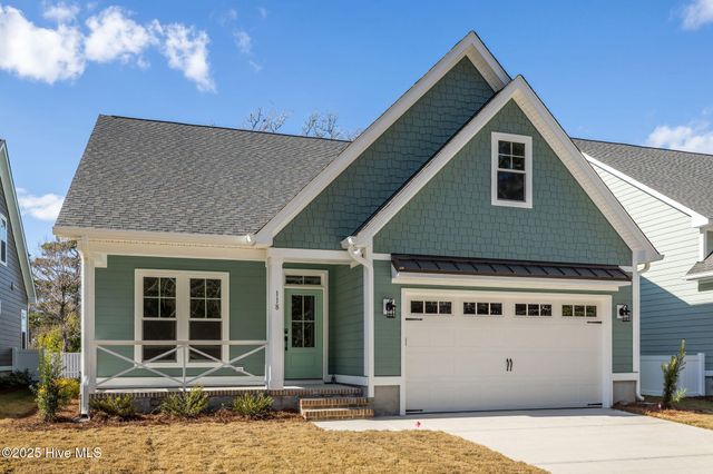 118 Pine View Boulevard, Beaufort, NC 28516