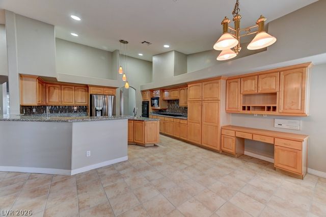 7540 Crystal Cave Drive, Las Vegas, NV 89117