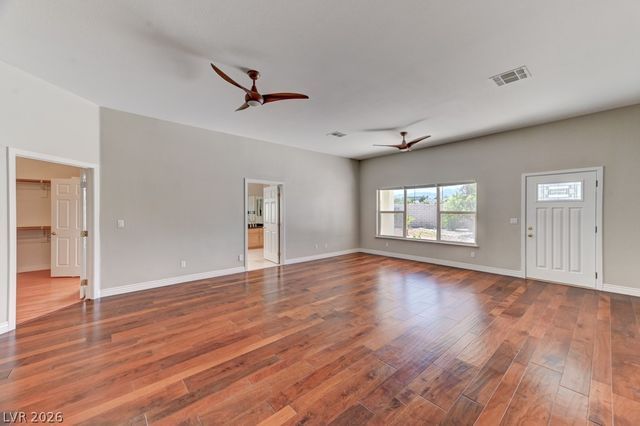 7540 Crystal Cave Drive, Las Vegas, NV 89117