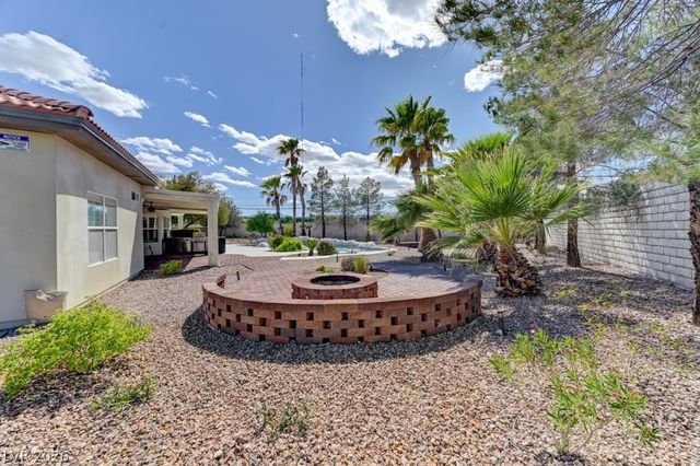 7540 Crystal Cave Drive, Las Vegas, NV 89117