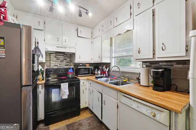 2232 Hightrail Court, Lithonia, GA 30058