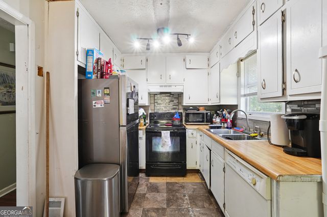2232 Hightrail Court, Lithonia, GA 30058