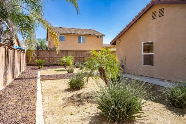 1316 Blazing Star, Perris, CA 92571