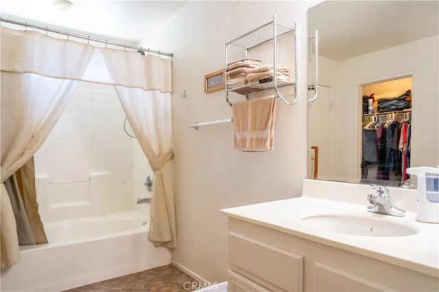 1316 Blazing Star, Perris, CA 92571