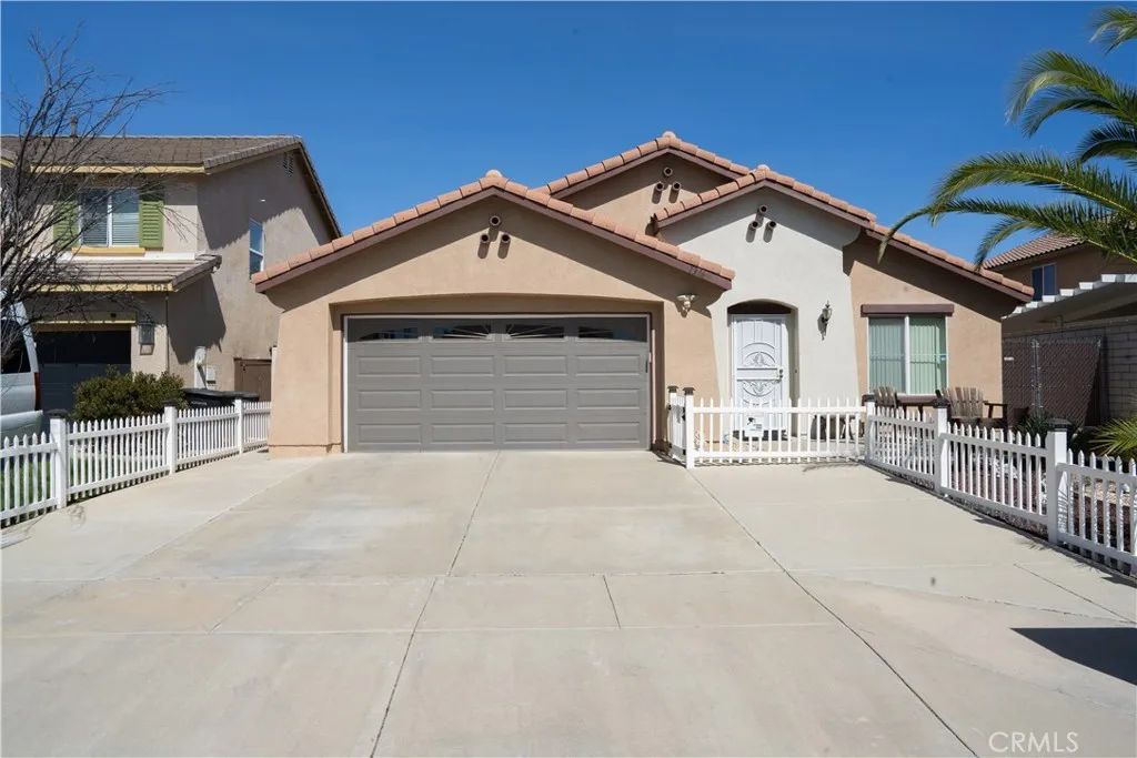 1316 Blazing Star, Perris, CA 92571