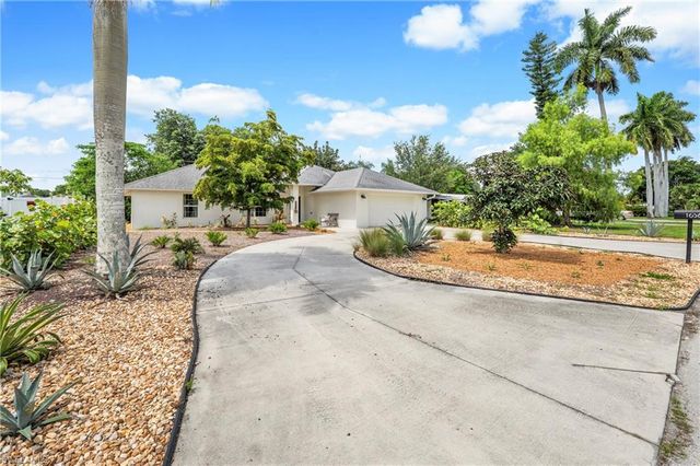 1658 Passaic AVE, Fort Myers, FL 33901