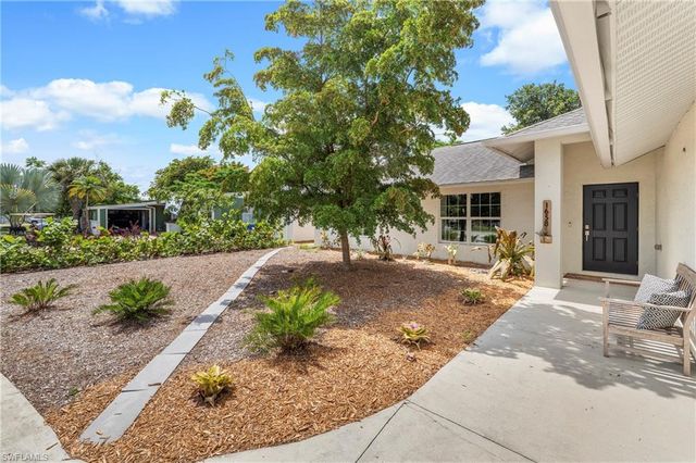 1658 Passaic AVE, Fort Myers, FL 33901
