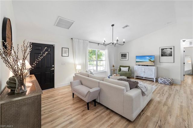 1658 Passaic AVE, Fort Myers, FL 33901