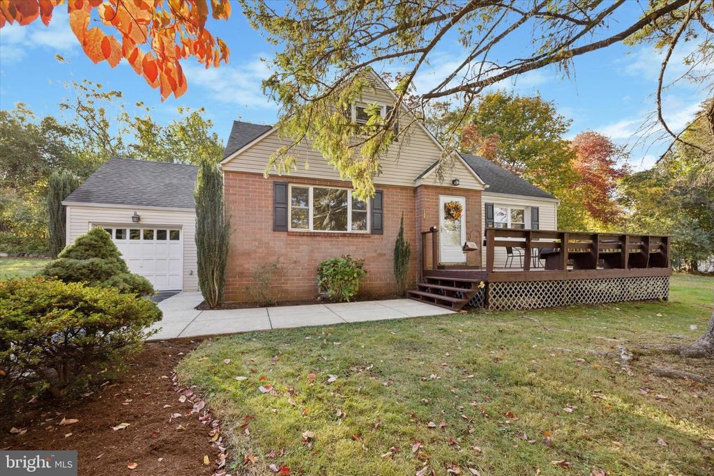 3209 CHARLES GRIFFIN DR, Garnet Valley, PA 19060