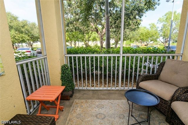 4105 Residence DR 707, Fort Myers, FL 33901