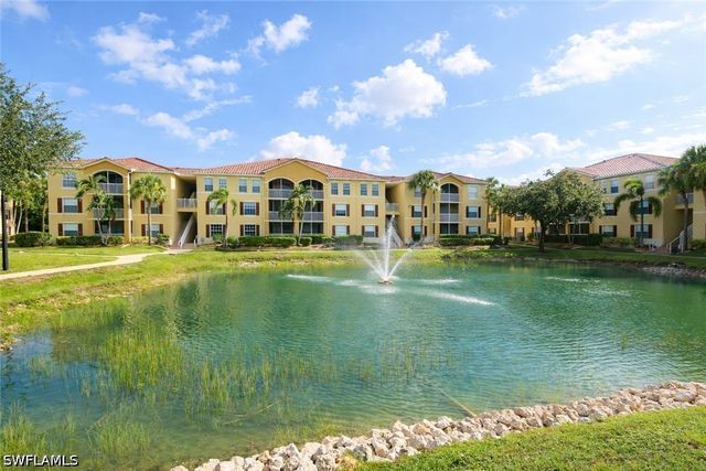 4105 Residence DR 707, Fort Myers, FL 33901