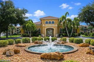 4105 Residence DR 707, Fort Myers, FL 33901