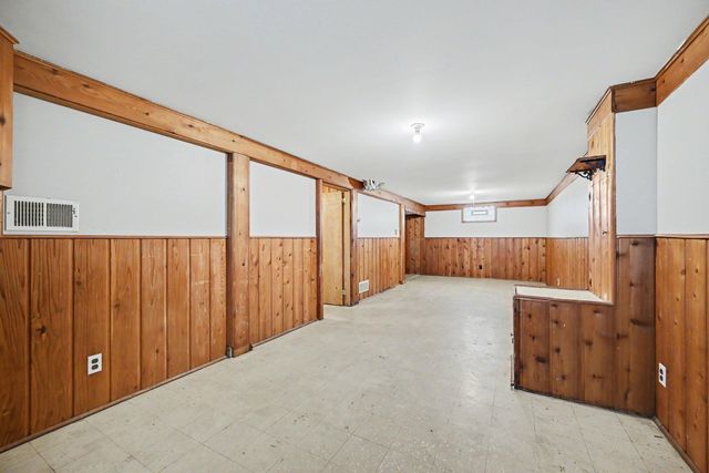 5422 Madison Street NE, Fridley, MN 55421