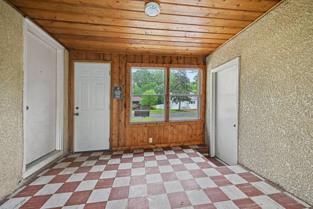 5422 Madison Street NE, Fridley, MN 55421