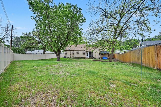 5422 Madison Street NE, Fridley, MN 55421