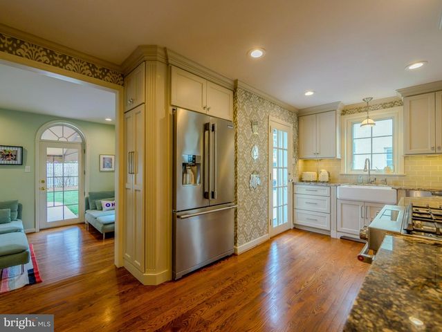 1255 MONTGOMERY AVE, Wynnewood, PA 19096