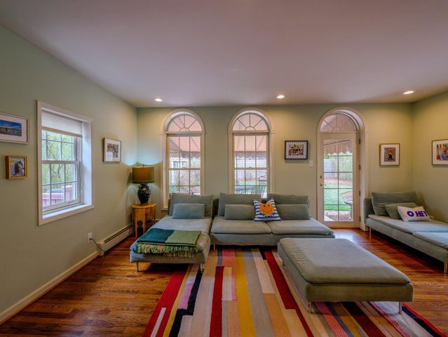 1255 MONTGOMERY AVE, Wynnewood, PA 19096