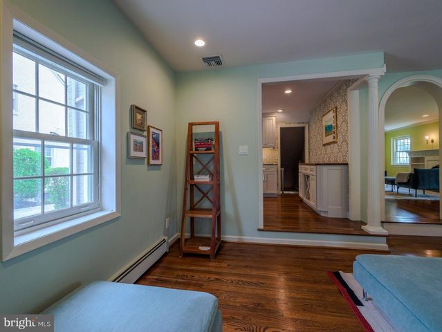 1255 MONTGOMERY AVE, Wynnewood, PA 19096