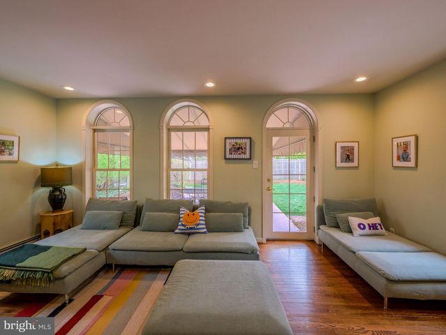 1255 MONTGOMERY AVE, Wynnewood, PA 19096