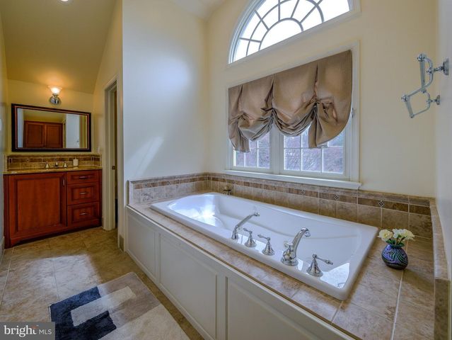 1255 MONTGOMERY AVE, Wynnewood, PA 19096