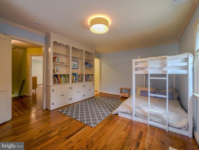 1255 MONTGOMERY AVE, Wynnewood, PA 19096