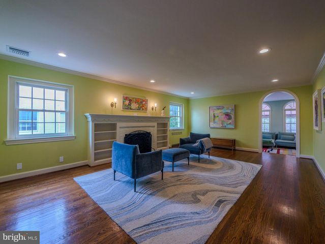 1255 MONTGOMERY AVE, Wynnewood, PA 19096