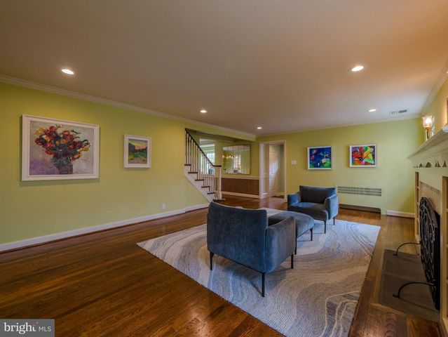 1255 MONTGOMERY AVE, Wynnewood, PA 19096