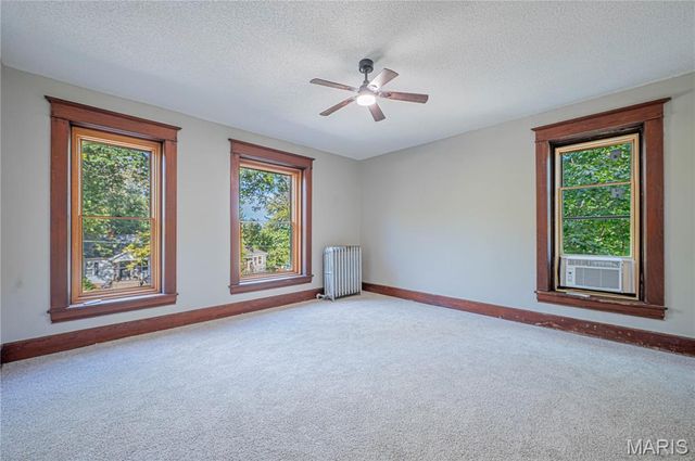 1215 Union Street, Alton, IL 62002