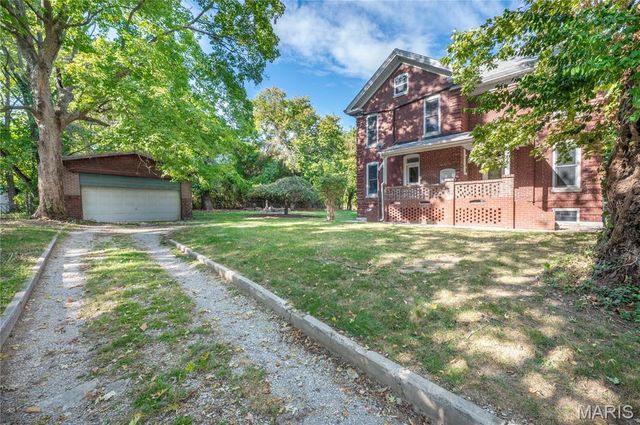 1215 Union Street, Alton, IL 62002