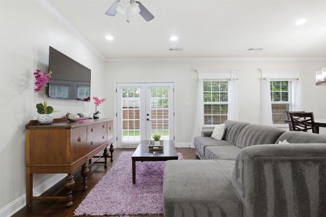 1505 Lakeview Drive, Grand Prairie, TX 75051