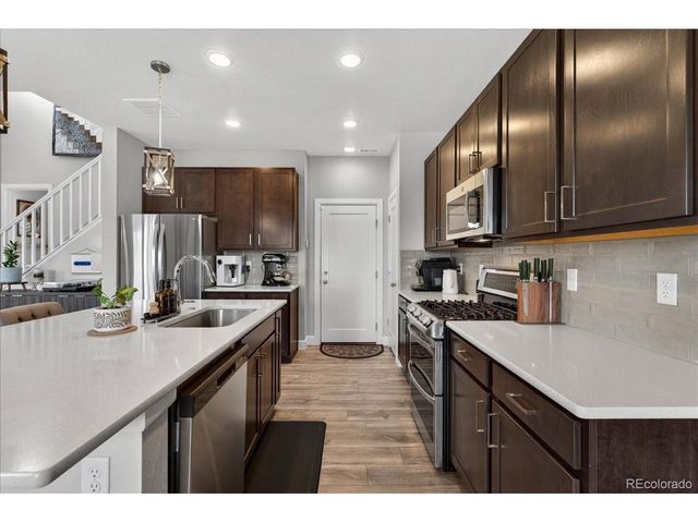 1926 Peak Prairie Ln, Monument, CO 80132