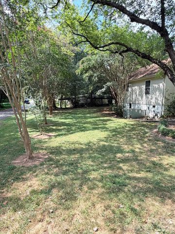 522 19th Street SW, Hickory, NC 28602