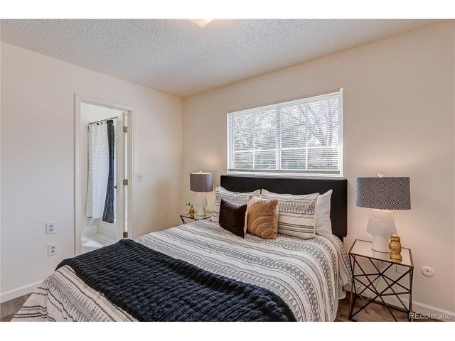 751 S Moline St, Aurora, CO 80012