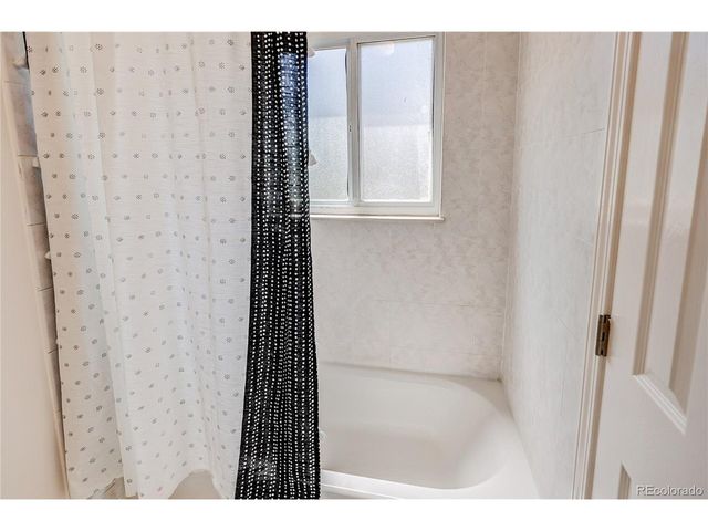 751 S Moline St, Aurora, CO 80012