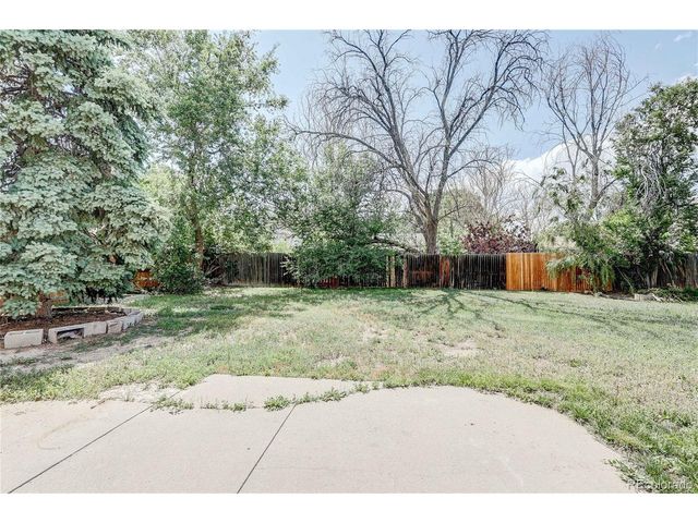 751 S Moline St, Aurora, CO 80012