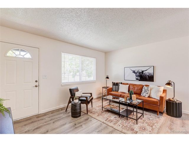 751 S Moline St, Aurora, CO 80012