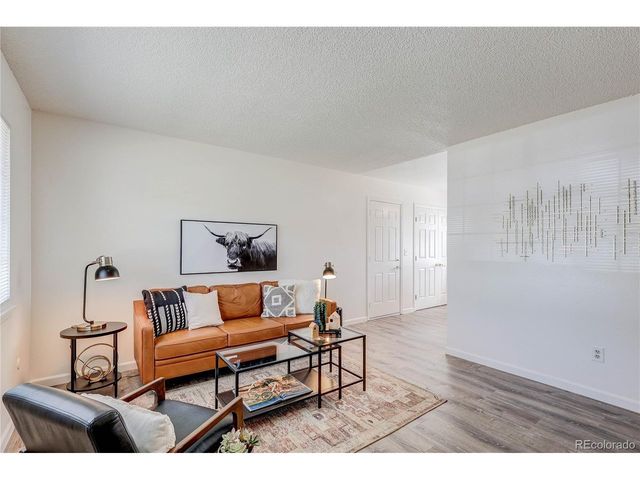 751 S Moline St, Aurora, CO 80012