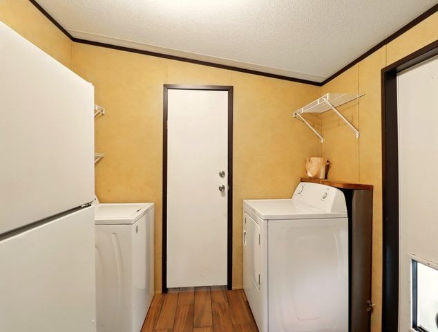 112 Melody Dr, Gladewater, TX 75647