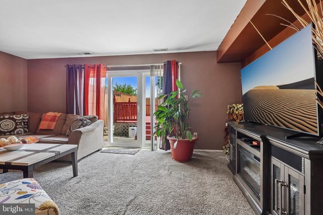 4449 ERNIE DAVIS CIR, Philadelphia, PA 19154