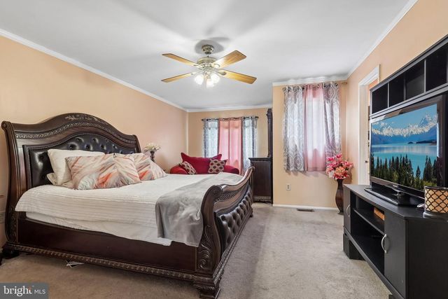 4449 ERNIE DAVIS CIR, Philadelphia, PA 19154