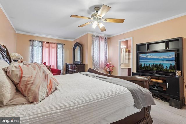 4449 ERNIE DAVIS CIR, Philadelphia, PA 19154