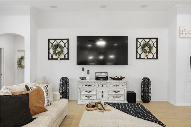 105 Sapphire St, Portland, TX 78374