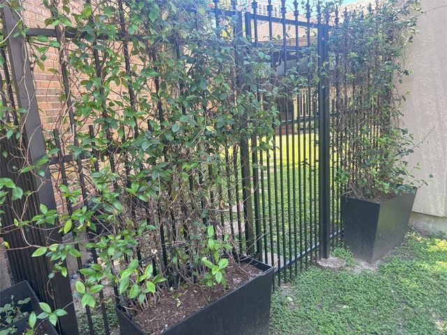 607 Oakley Street 5, Houston, TX 77006