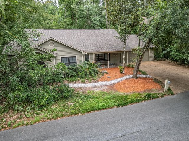 1715 Brookside Boulevard, Tallahassee, FL 32301
