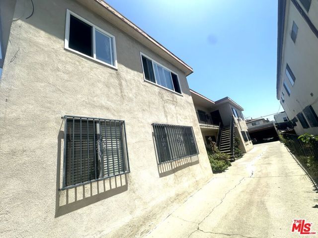1138 Fedora Street, Los Angeles, CA 90006