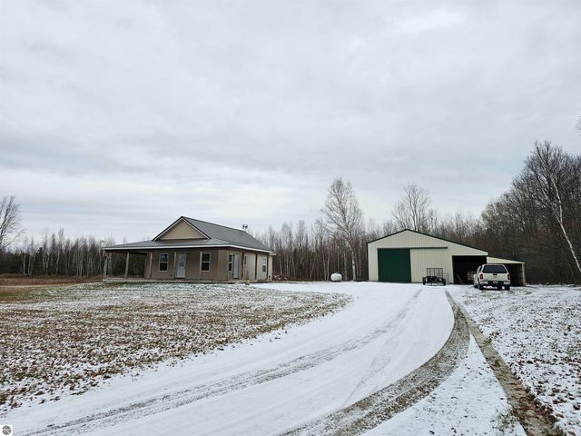 2354 Newman Road, Lake City, MI 49651