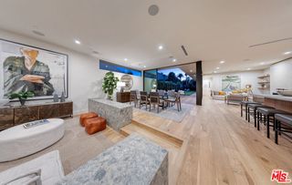 3985 Mclaughlin Avenue, Los Angeles, CA 90066