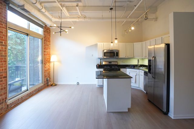 1740 N Maplewood Avenue 122, Chicago, IL 60647